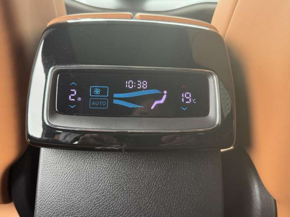 BYD Tang - Imagem 13