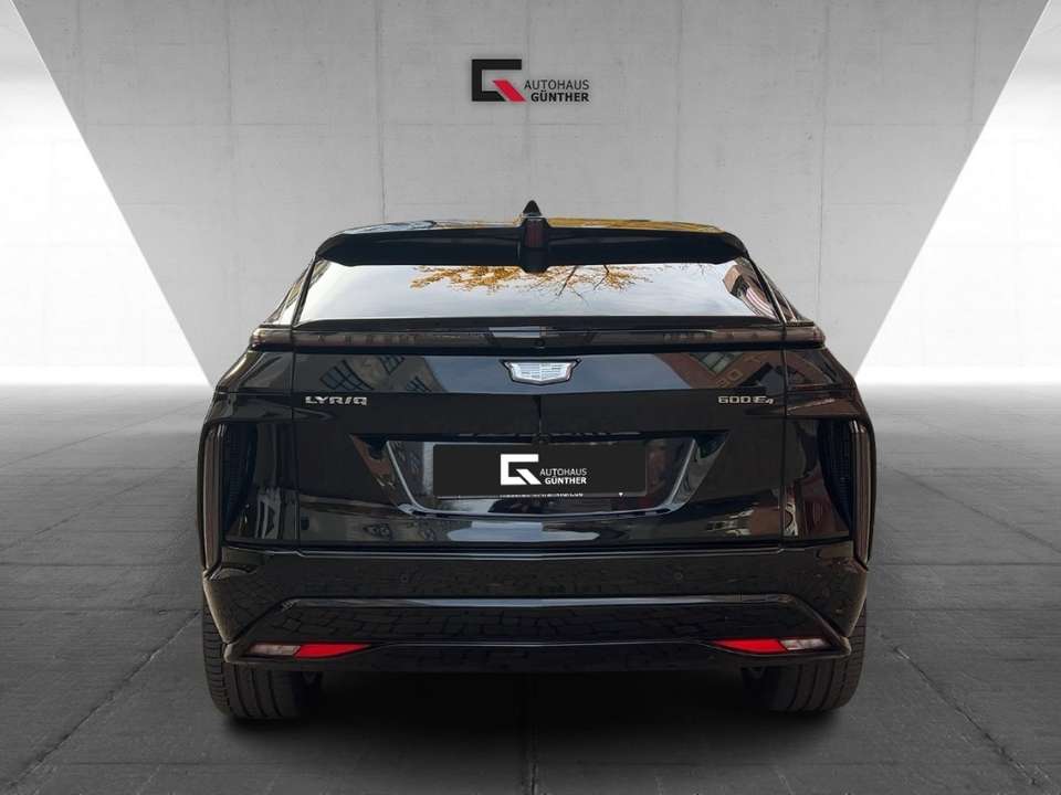 Cadillac Lyriq - Imagem 3