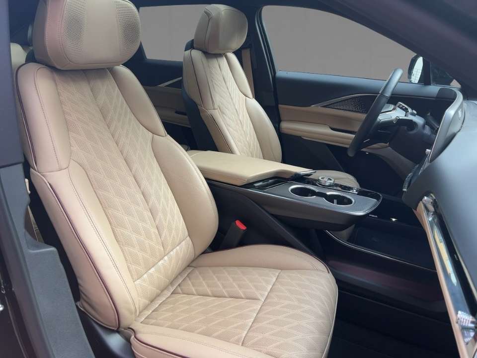 Cadillac Lyriq - Imagem 10