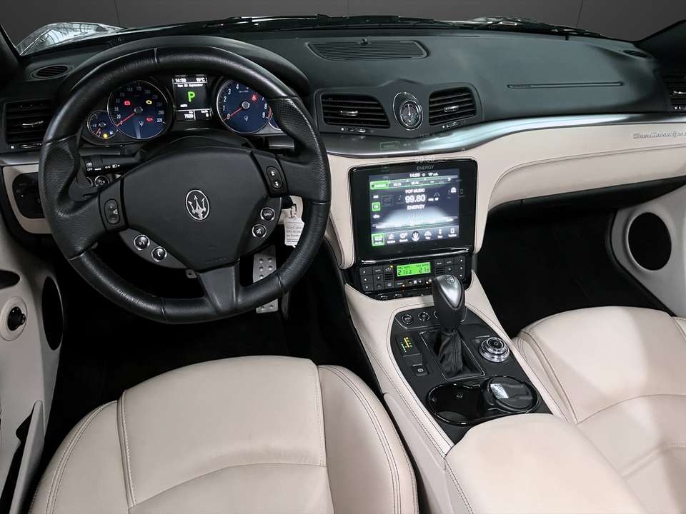 Maserati GranCabrio - Imagem 7