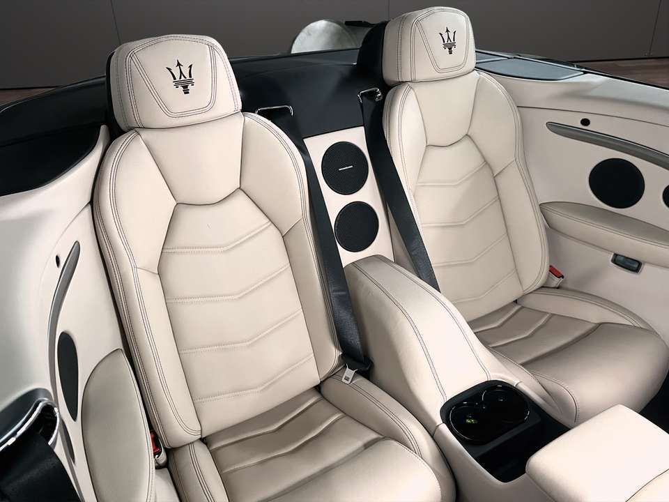 Maserati GranCabrio - Imagem 10