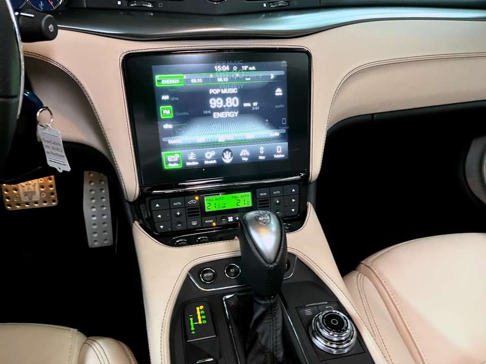 Maserati GranCabrio - Imagem 13