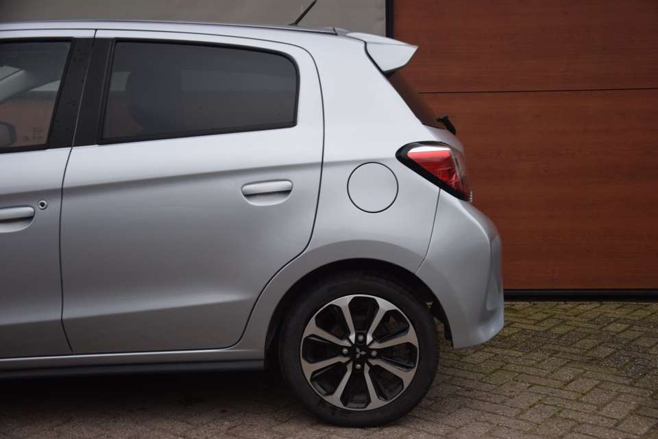 Mitsubishi Space Star - Imagem 5