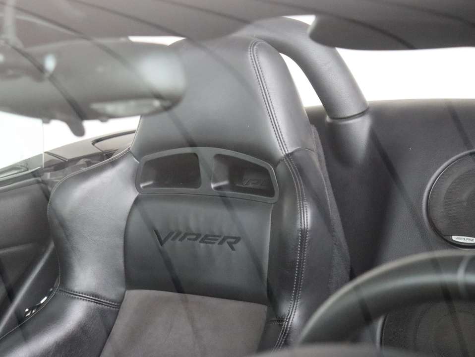 Dodge Viper - Imagem 15