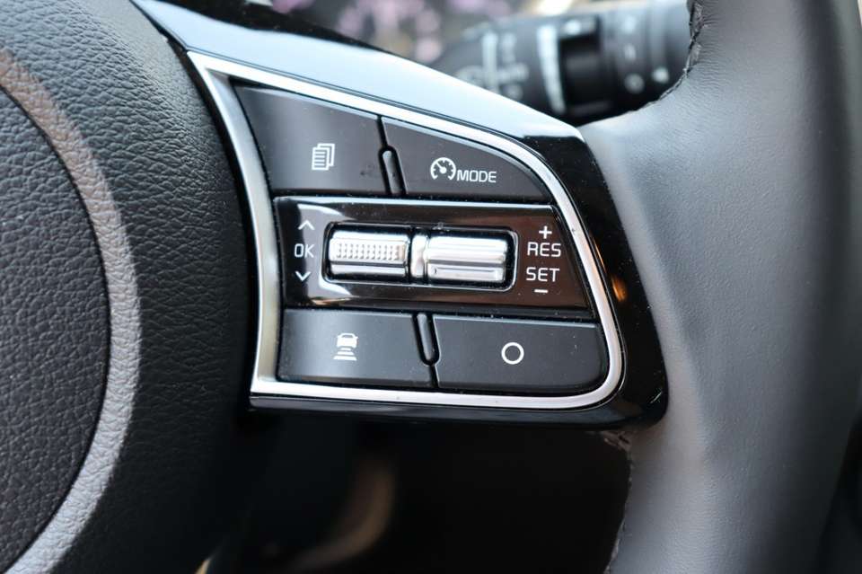 Car picture 18