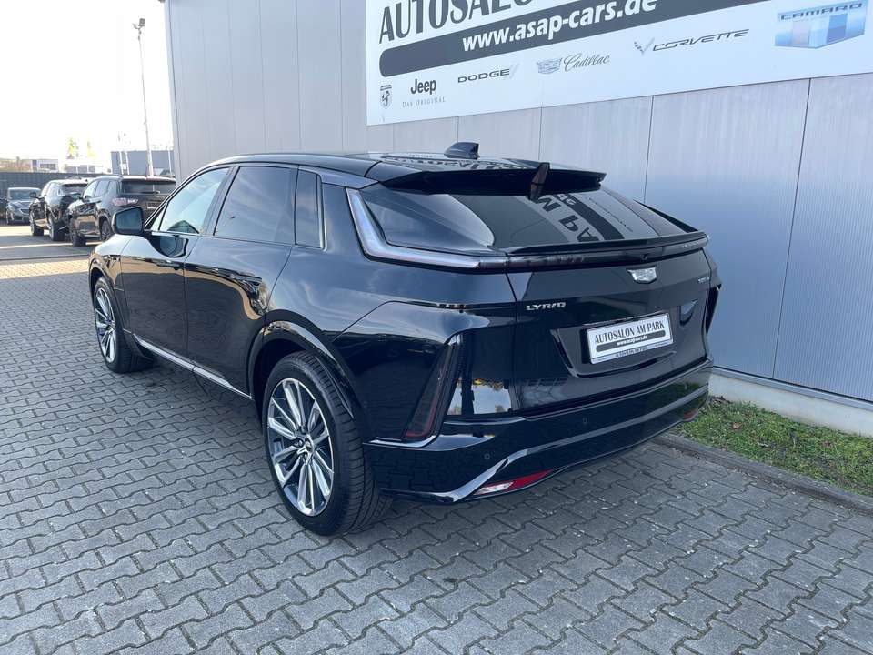 Cadillac Lyriq - Imagem 13