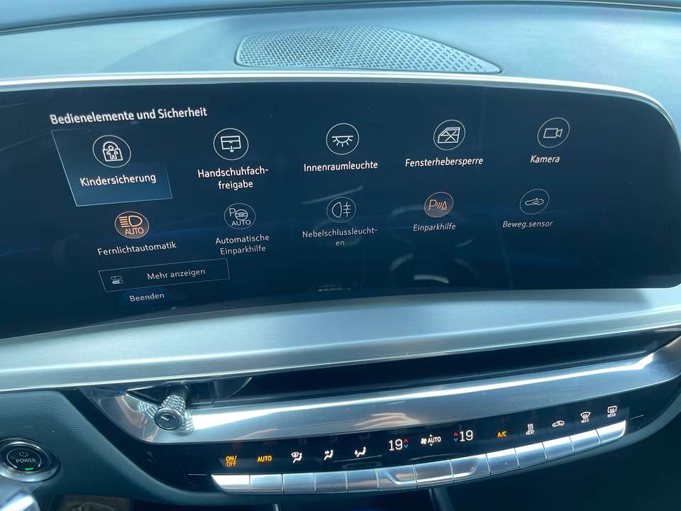 Cadillac Lyriq - Imagem 14
