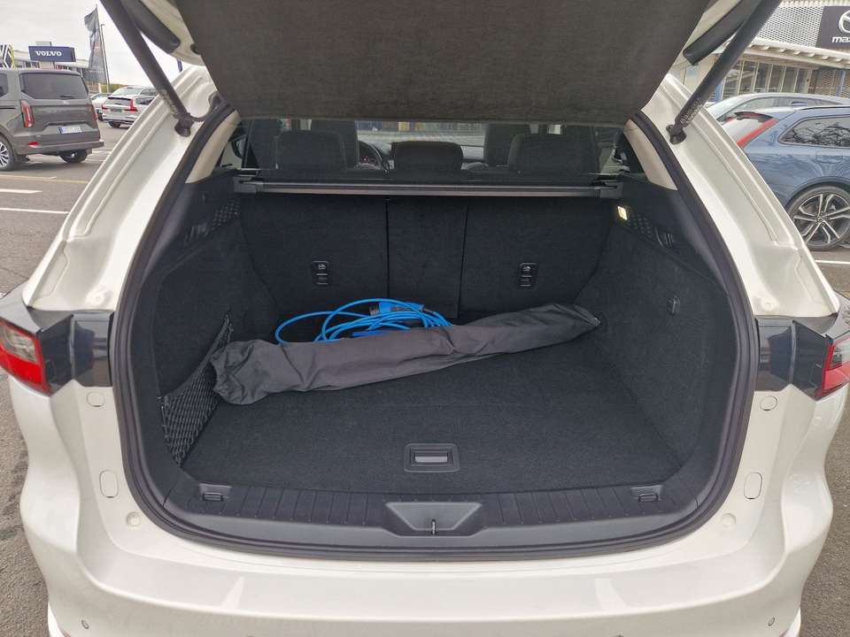 Mazda CX-60 - Imagem 9