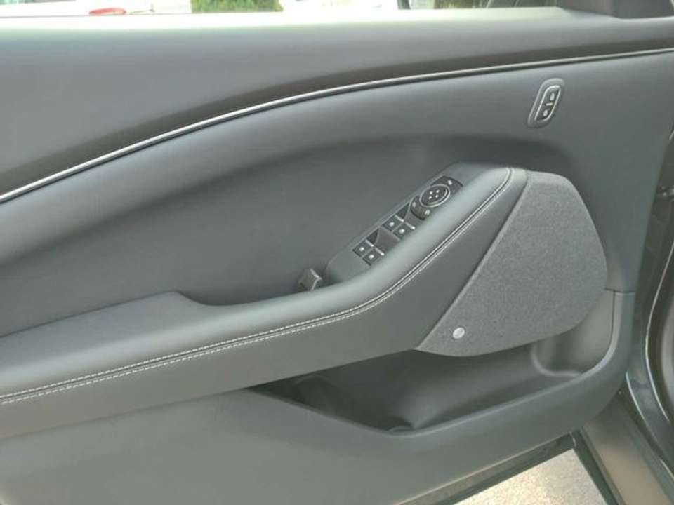Car picture 8