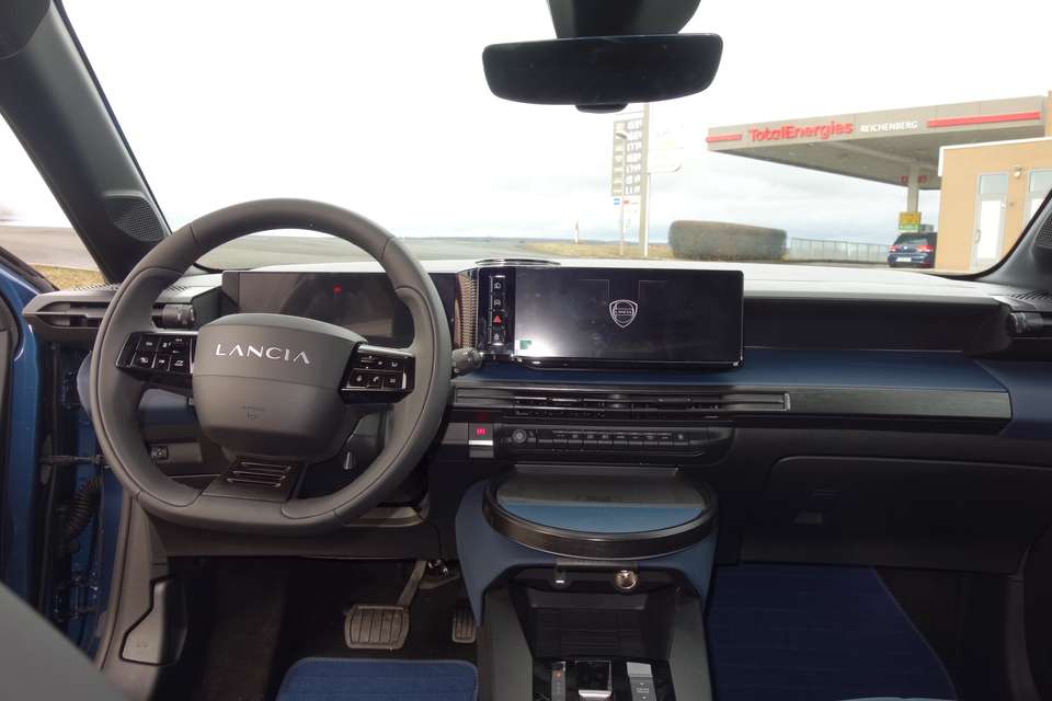 Lancia Ypsilon - Imagem 11