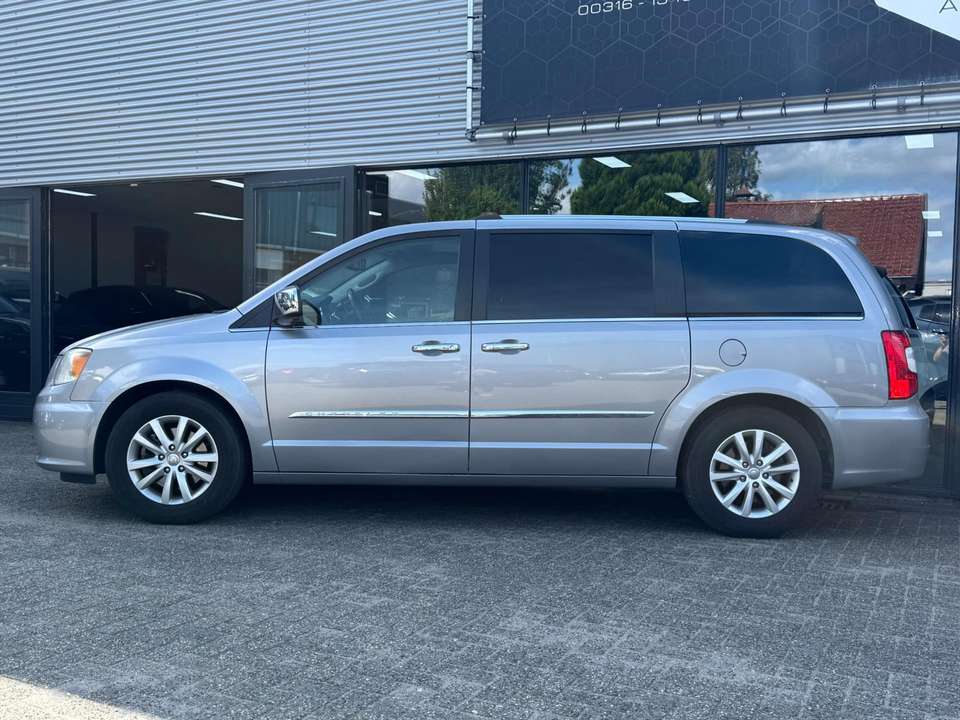 Chrysler Town & Country - Imagem 3