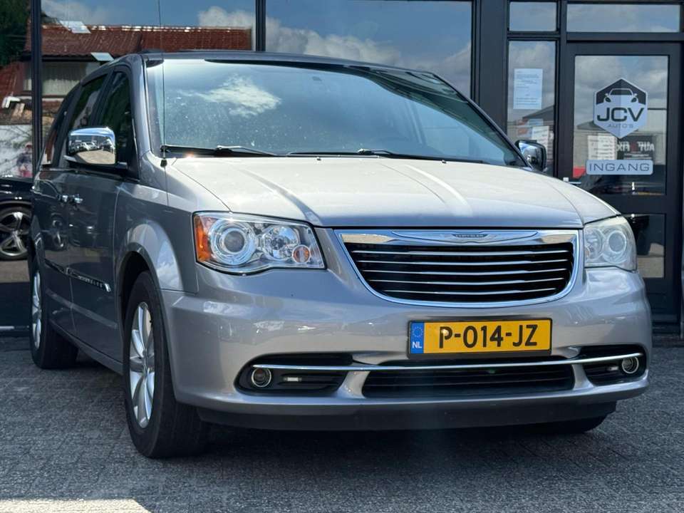 Chrysler Town & Country - Imagem 12