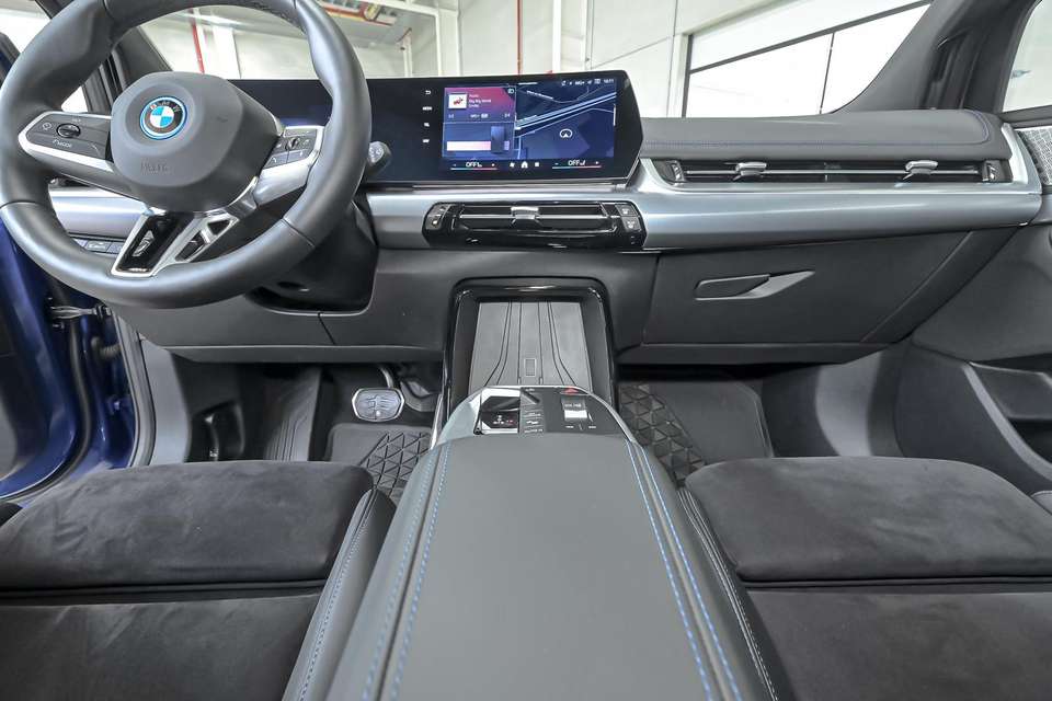 BMW 230 - Imagem 7