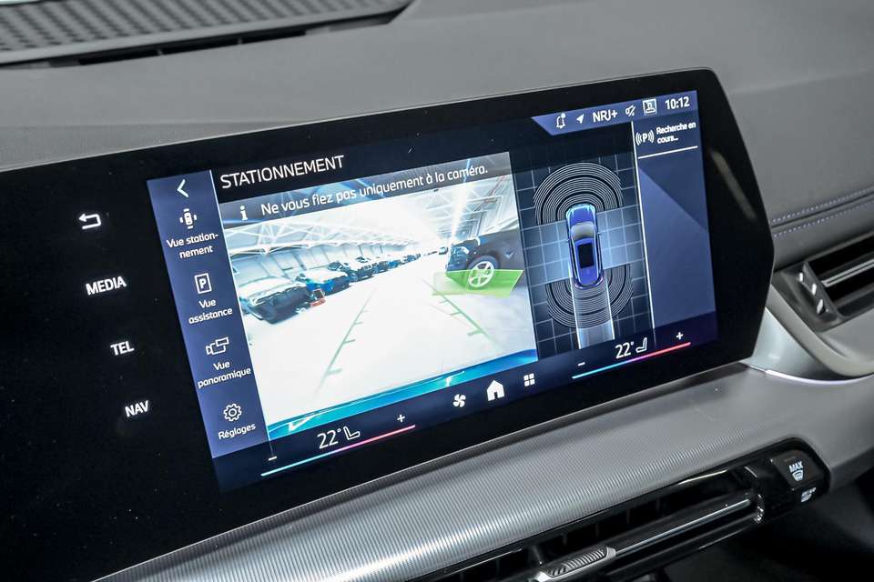 BMW 230 - Imagem 15