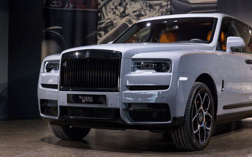 Rolls-Royce Cullinan - Imagem 2