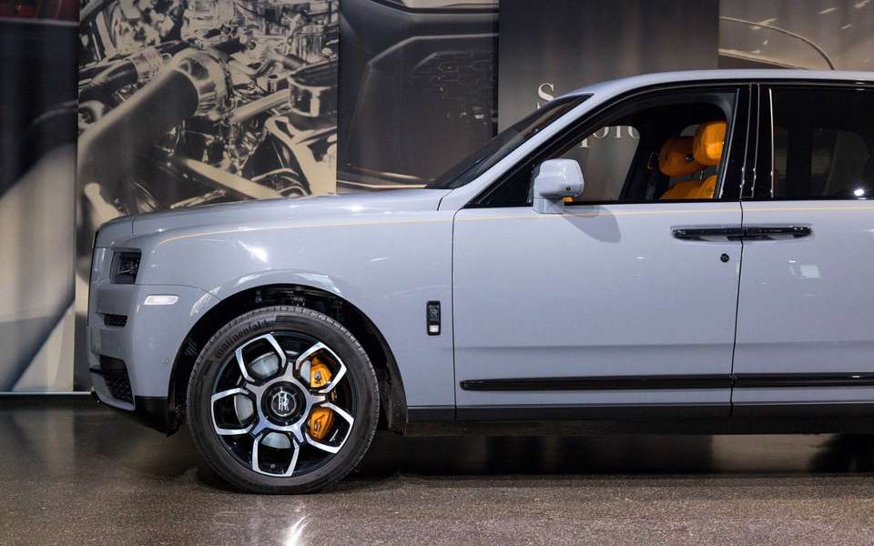 Rolls-Royce Cullinan - Imagem 4