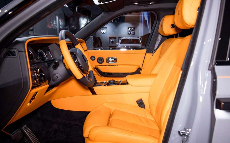 Rolls-Royce Cullinan - Imagem 11