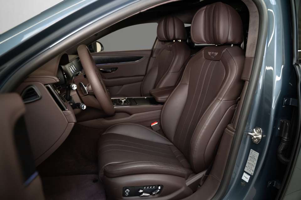 Car picture 14