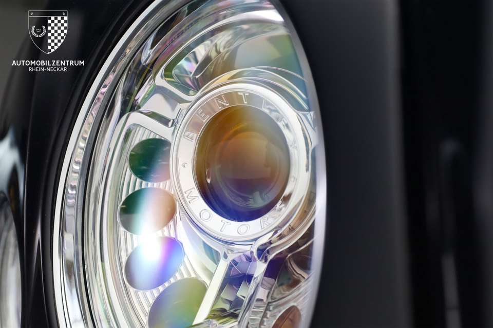Car picture 11