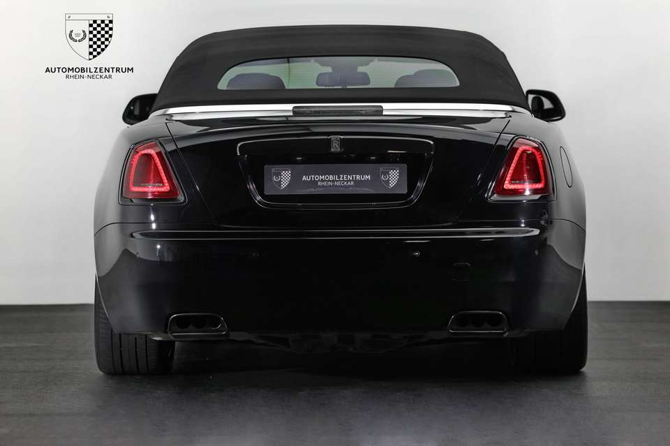 Rolls-Royce Dawn - Imagem 7