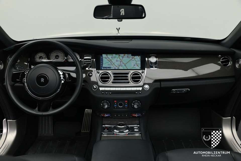 Rolls-Royce Dawn - Imagem 11