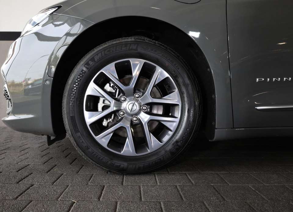 Chrysler Pacifica - Imagem 4