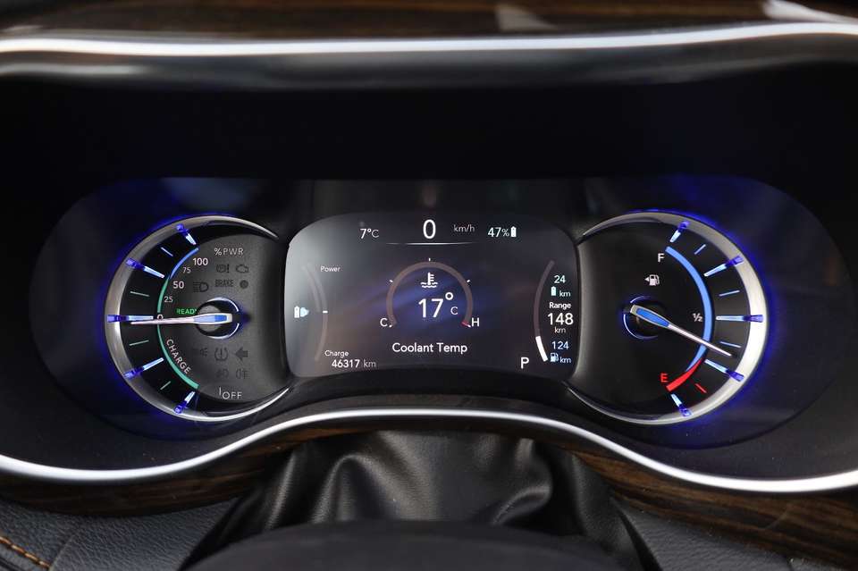 Chrysler Pacifica - Imagem 14