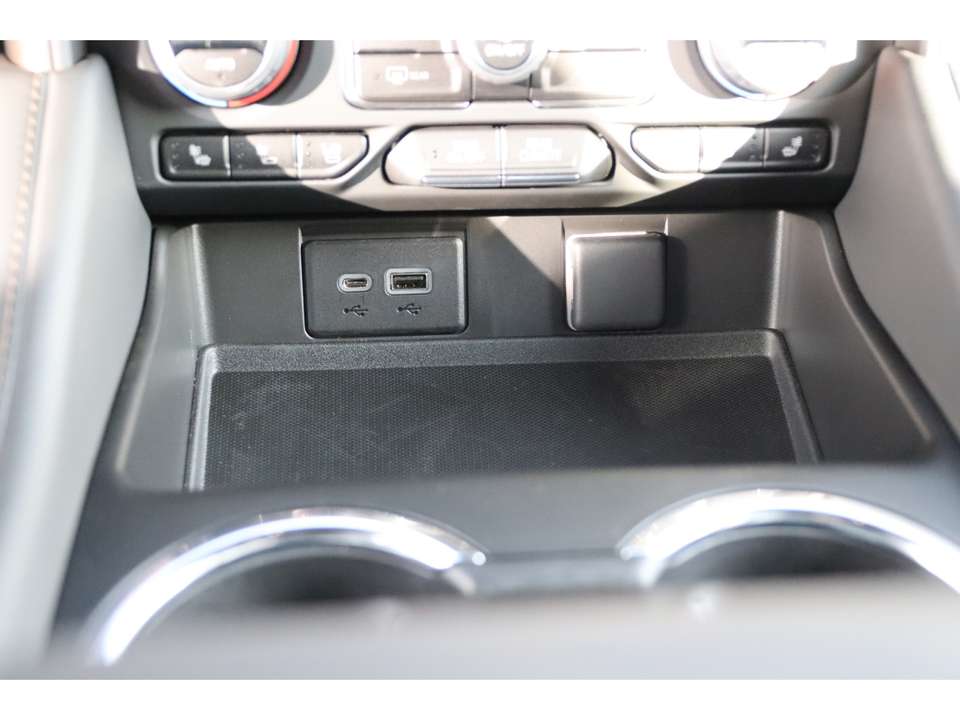 Chevrolet Tahoe - Imagem 15