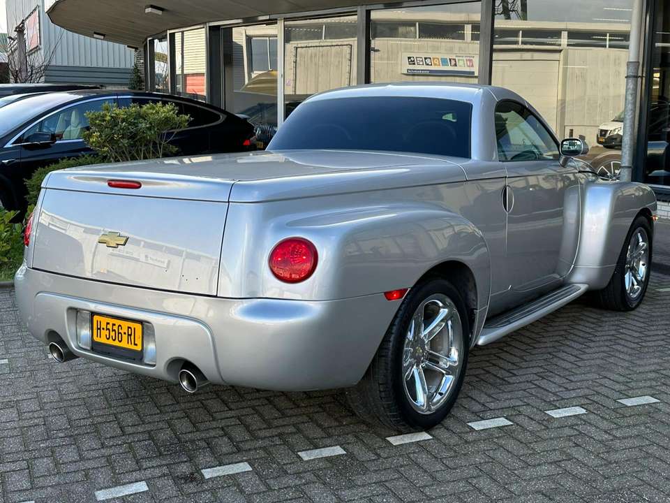 Chevrolet SSR - Imagem 17