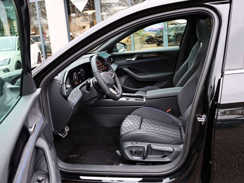 Car picture 10