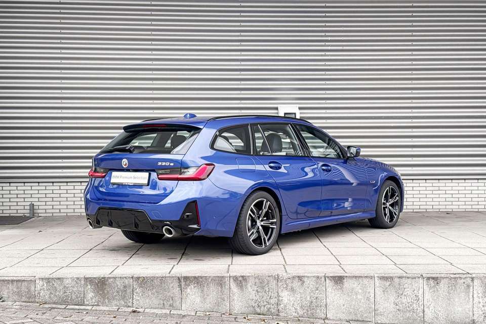 BMW 330 - Imagem 4
