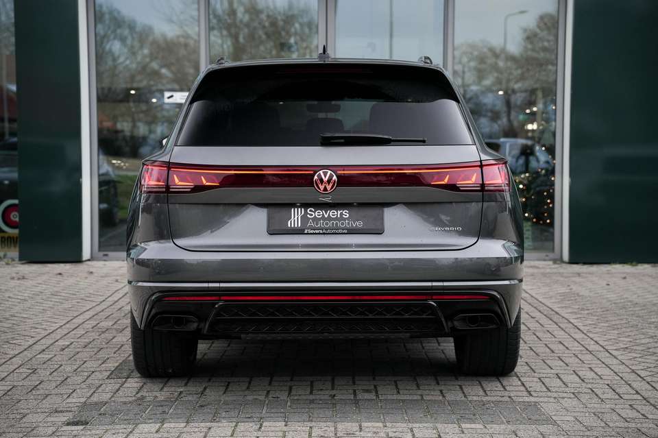 Volkswagen Touareg - Imagem 9