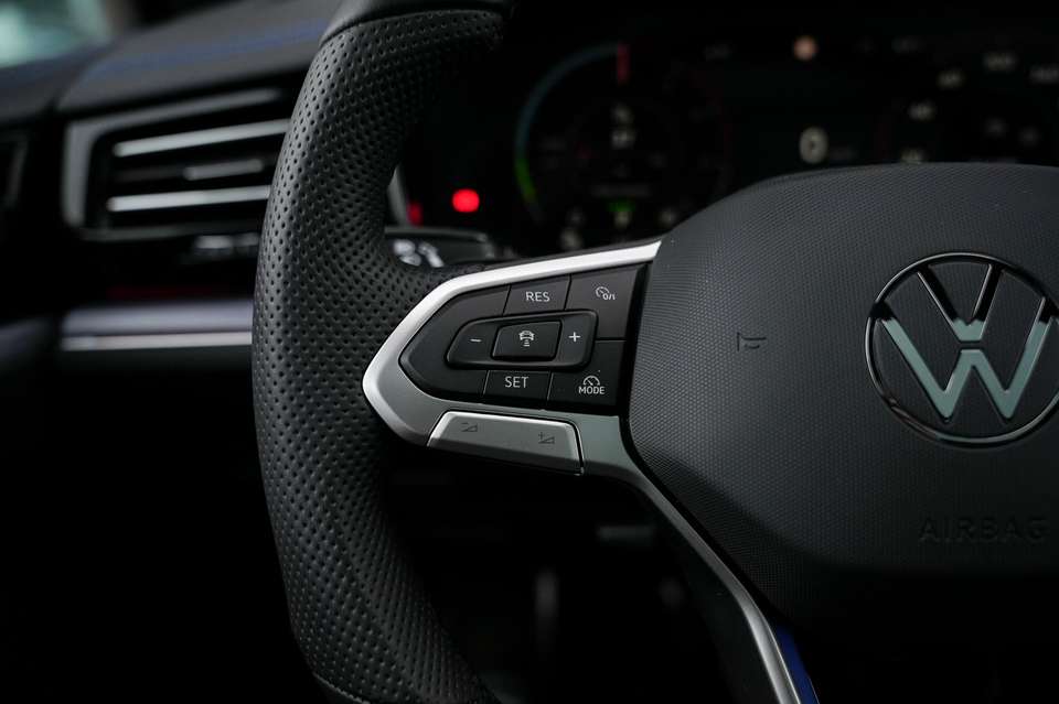 Volkswagen Touareg - Imagem 11