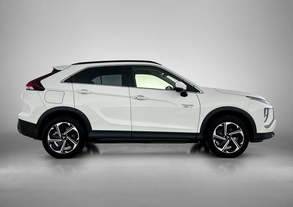 Mitsubishi Eclipse Cross - Imagem 9