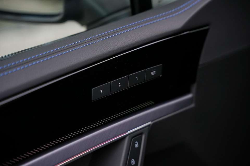 Volkswagen Touareg - Imagem 18