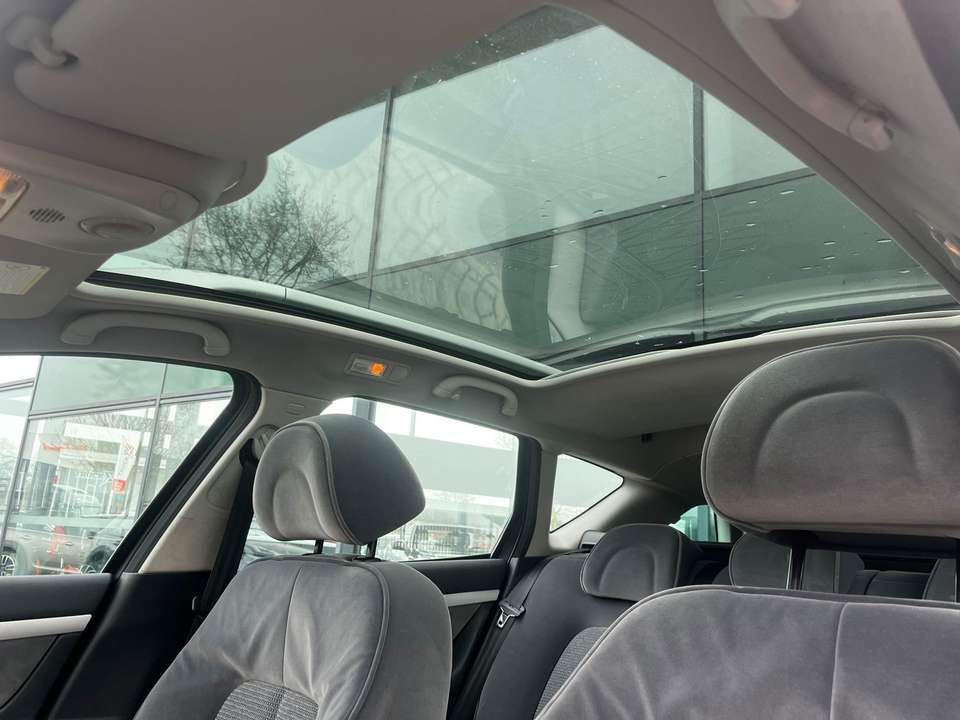 Peugeot 407 - Imagem 5