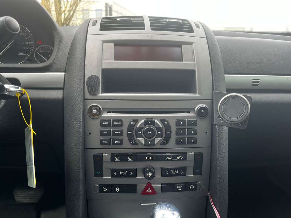 Peugeot 407 - Imagem 6