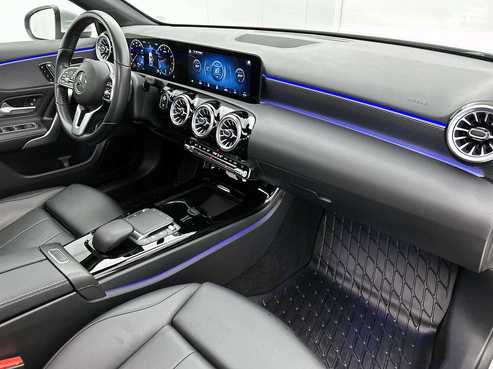 Mercedes-Benz A 200 - Imagem 12