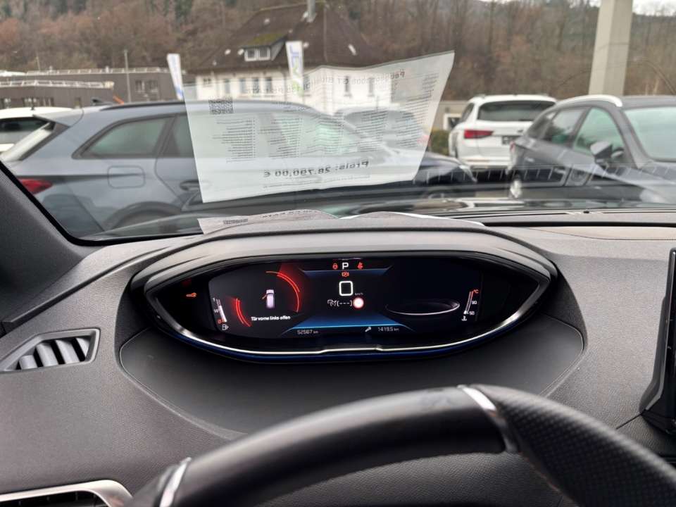 Peugeot 3008 - Imagem 11