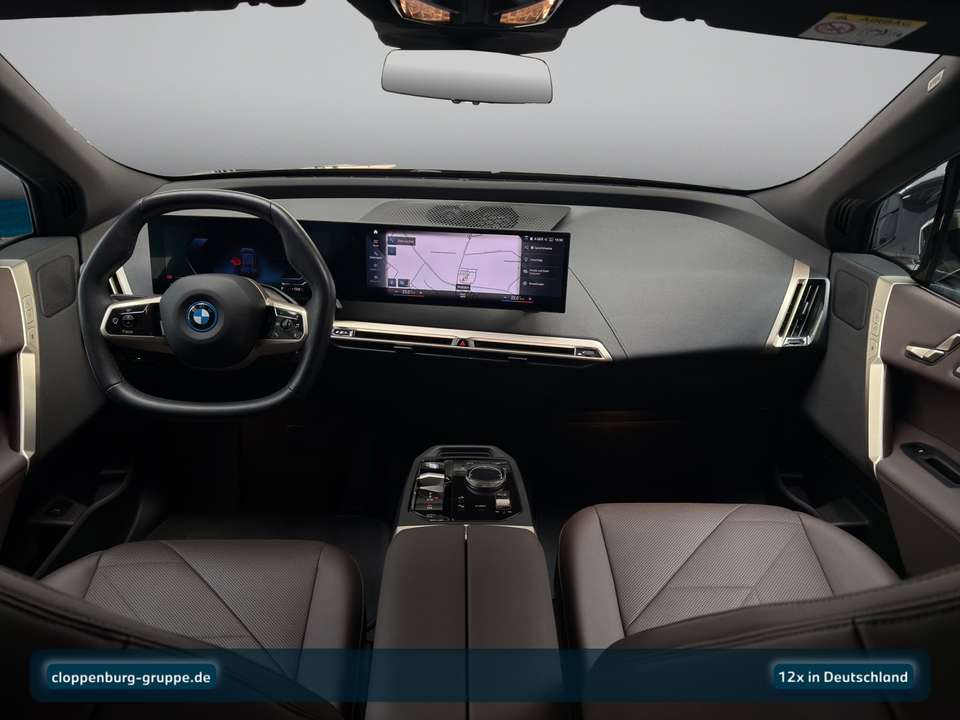 BMW iX - Imagem 15