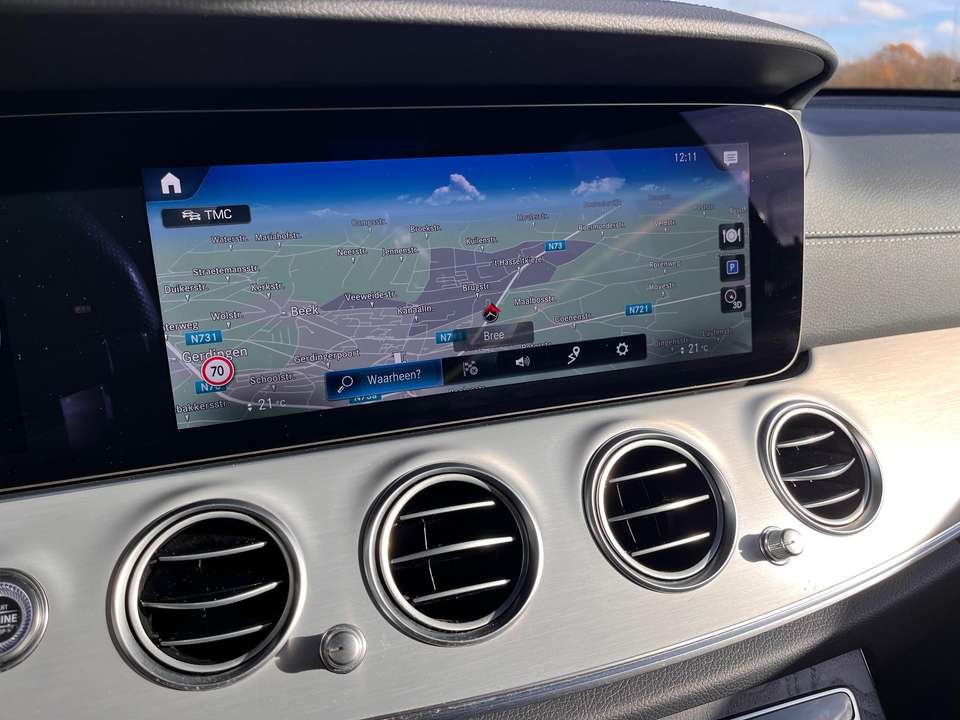 Mercedes-Benz E 200 - Imagem 8