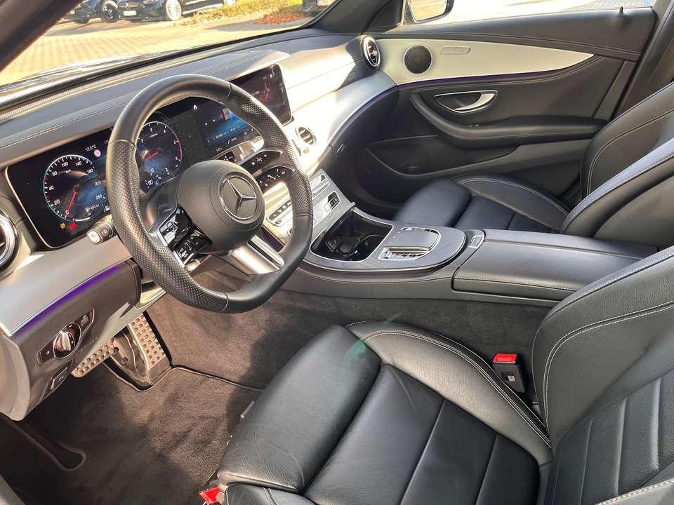 Mercedes-Benz E 200 - Imagem 10