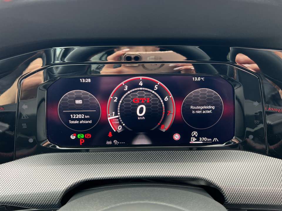 Volkswagen Golf GTI - Imagem 11