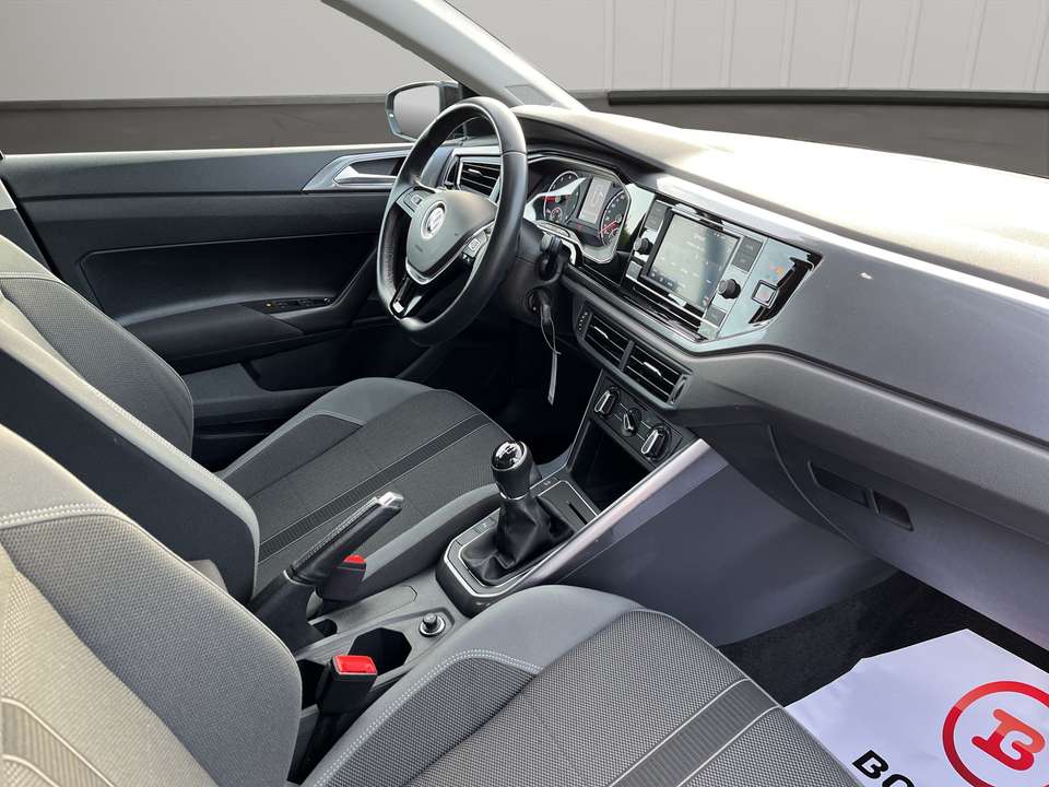 Volkswagen Polo - Imagem 9