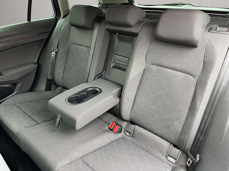 Volkswagen Golf Variant - Imagem 10