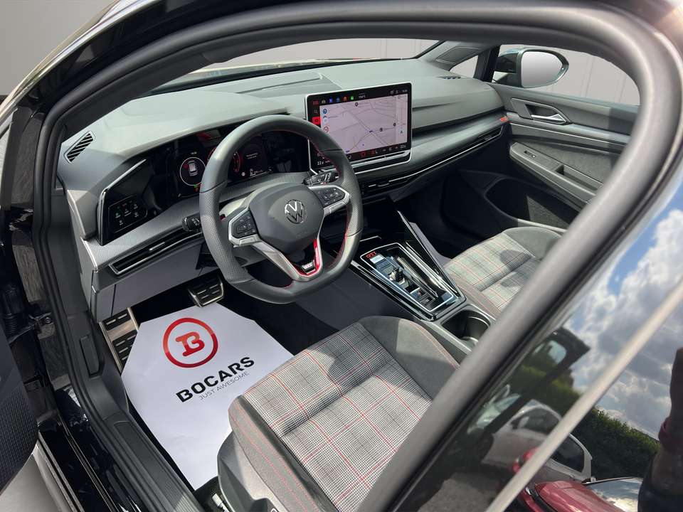 Volkswagen Golf GTI - Imagem 13