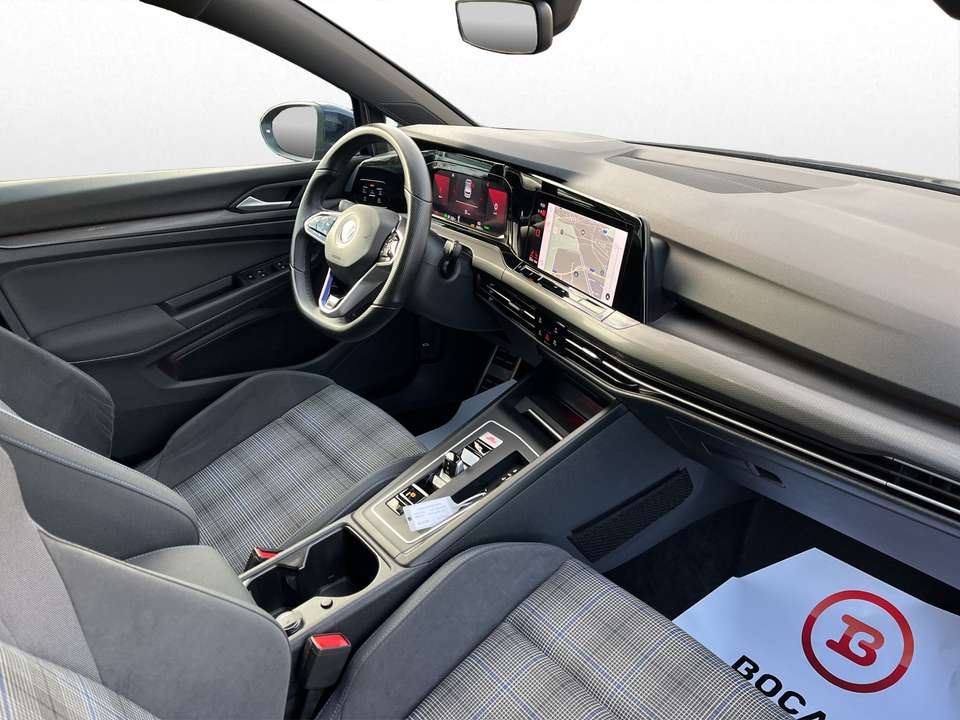 Volkswagen Golf GTE - Imagem 9