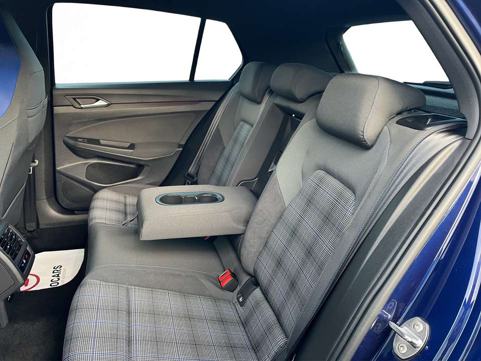 Volkswagen Golf GTE - Imagem 10