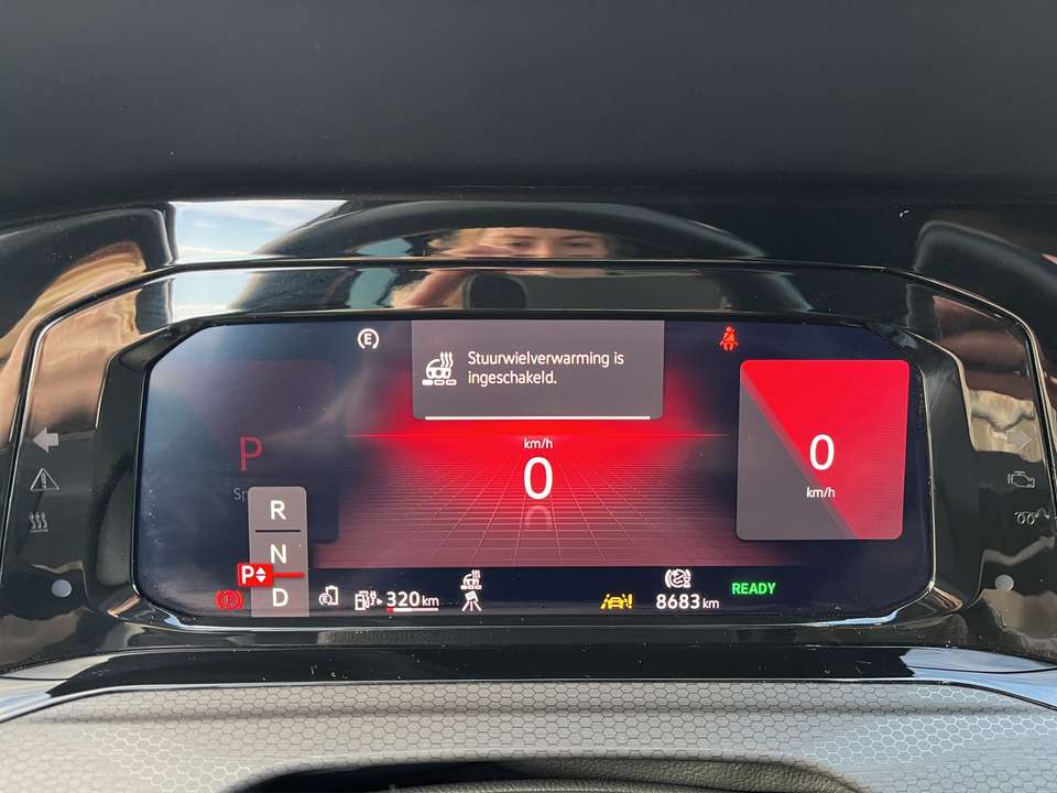 Volkswagen Golf GTE - Imagem 11