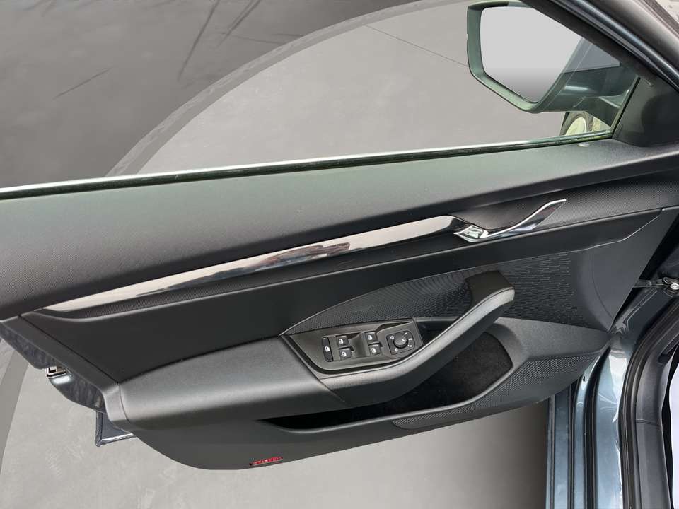 Skoda Octavia - Imagem 13